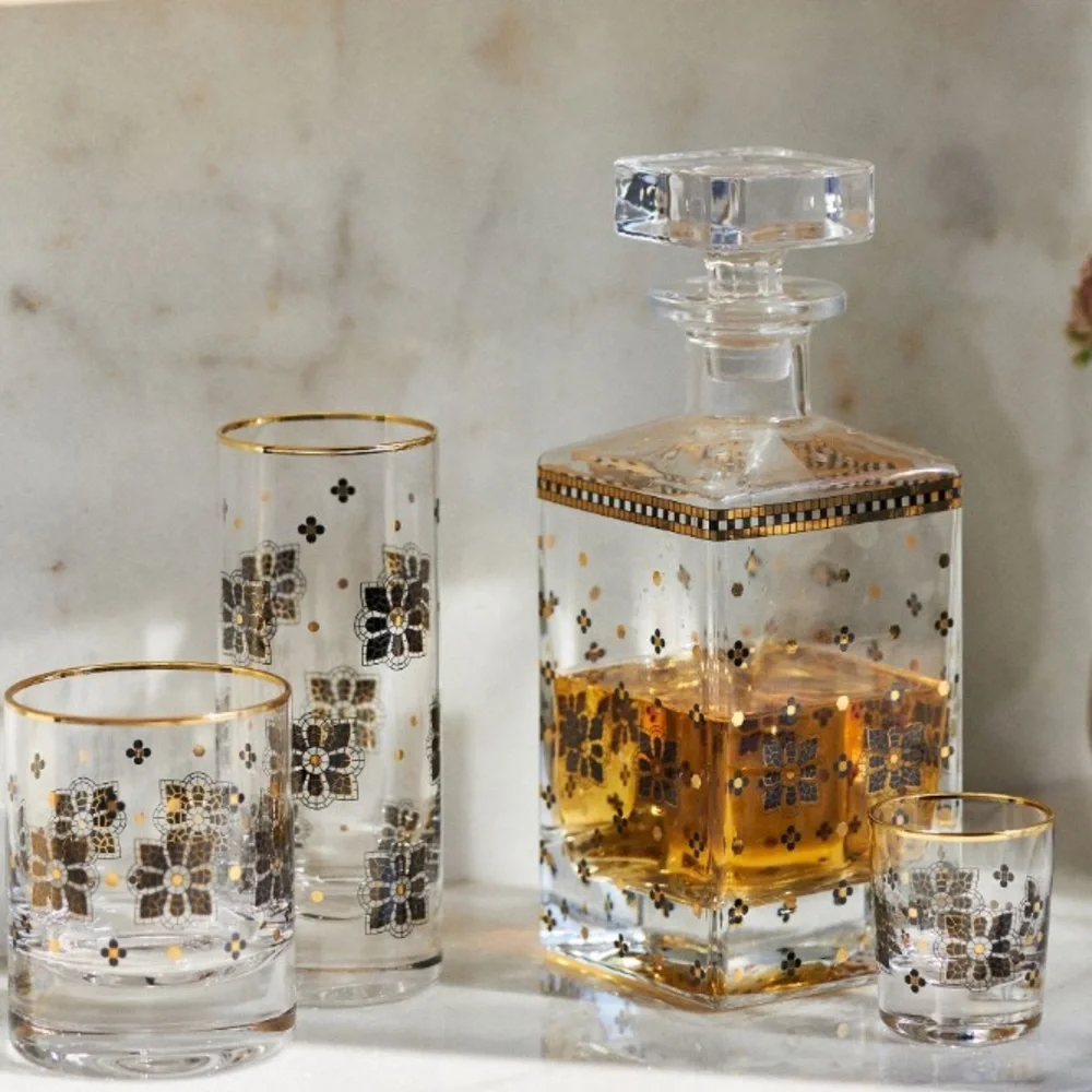 LAST ONE🔥Bistro Tile Decanter - Picture 6 of 11